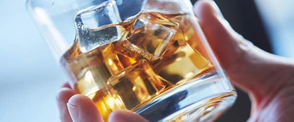 Alkohol poškodzuje kmeňové bunky a vedie k nádorovému bujneniu